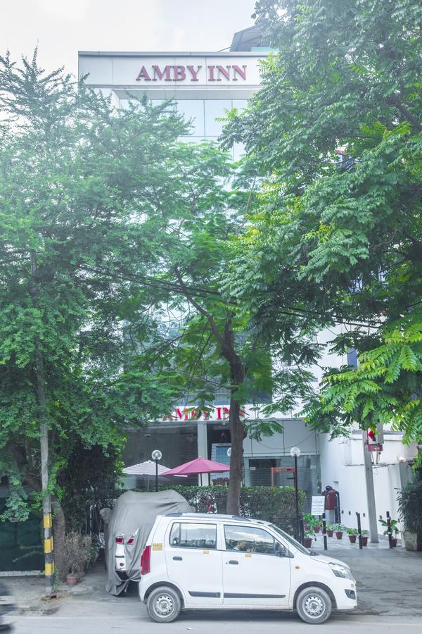 Hotel Amby Inn New Delhi Exterior photo