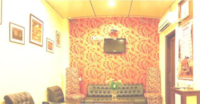 Hotel Amby Inn New Delhi Exterior photo